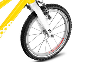 Woom GO 3 AUTOMAGIC smartly engineered wheels featuring Soopa-Doopa-Hoops rims and sealed bearing hubs.